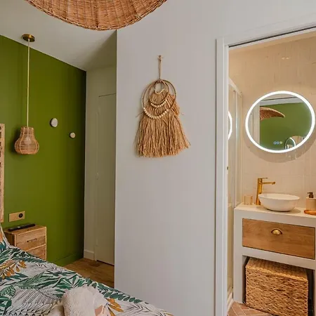 Pluton Apartamento *