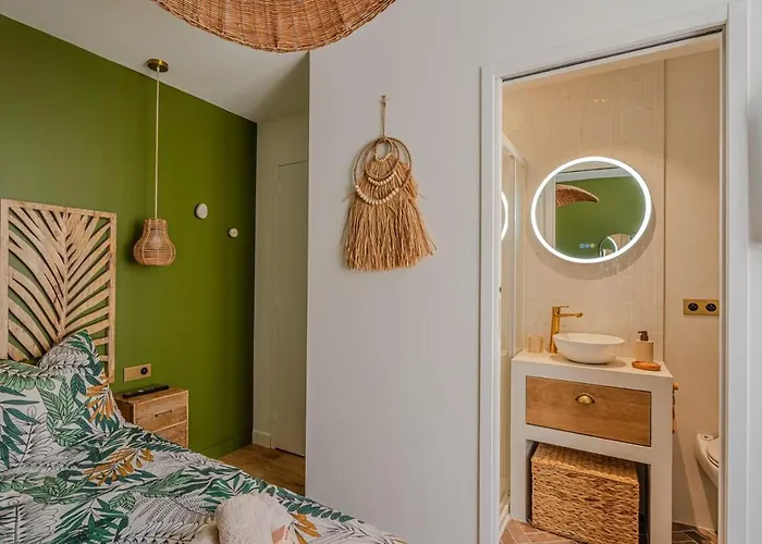 Pluton Apartamento *