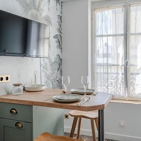 Pluton アパート トルヴィル＝シュル＝メール