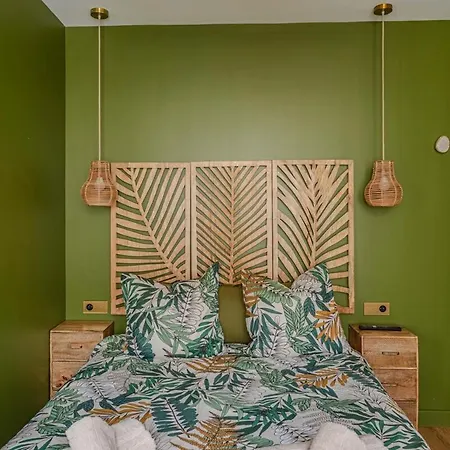 Pluton * טרוביל-סור-מאר