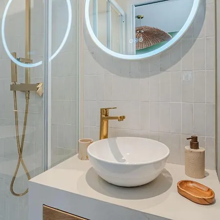 Pluton טרוביל-סור-מאר